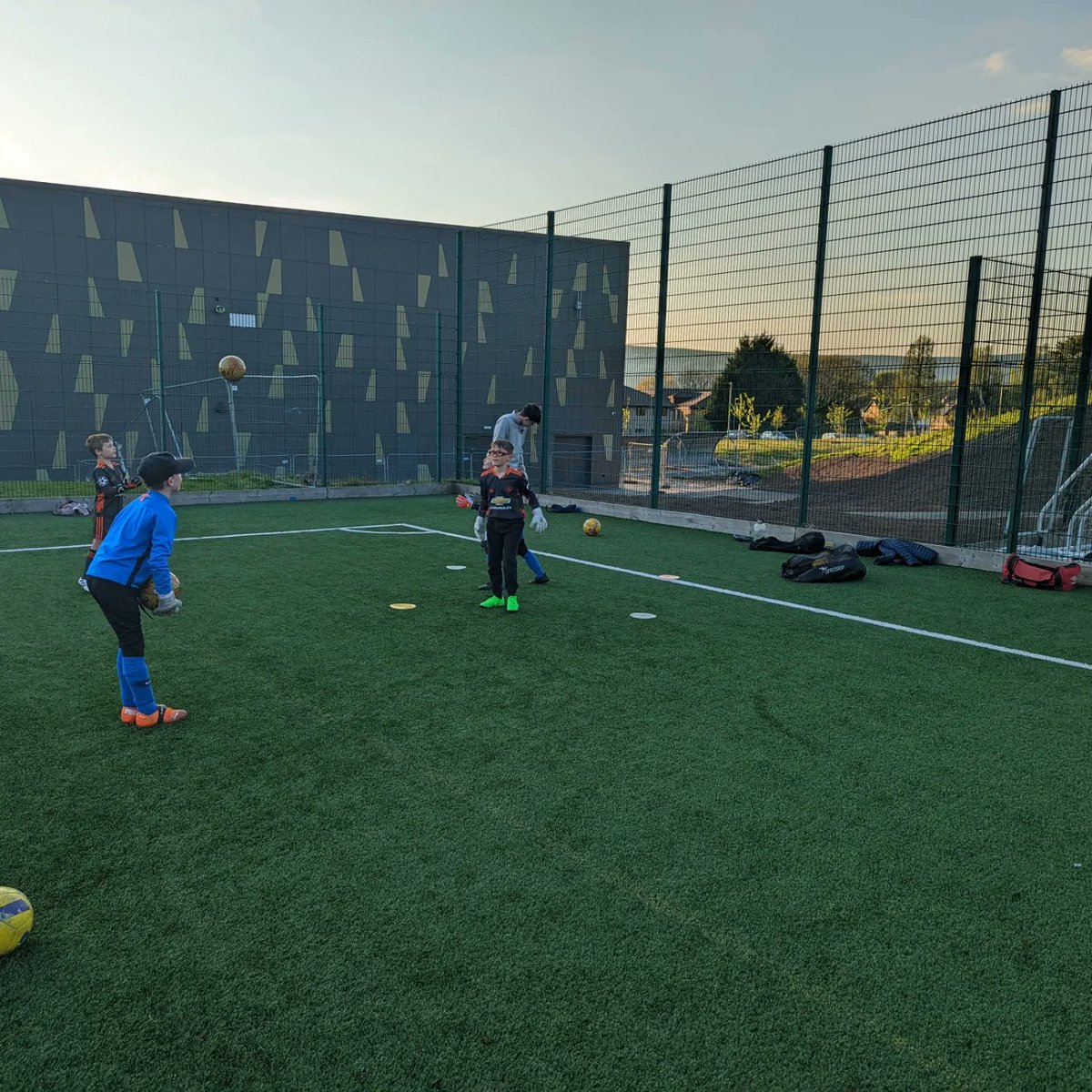 GKC Academy tweet media