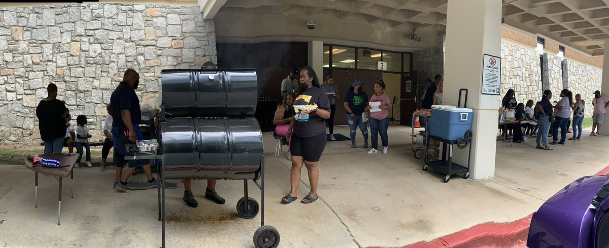 Another week of celebrating <a href="/BethuneES/">Mary M. Bethune Elem</a>! Our 5th Graders are off to middle school.<a href="/McNairFCS/">Dr. Ronald E. Mcnair</a> The Fresh Class of 2022 is ready. Post planning BBQ. Shoutout to <a href="/Walmart/">Walmart</a> Old National for sponsoring the celebration. <a href="/CherisseCamp/">Cherisse Campbell, Ed.D</a>