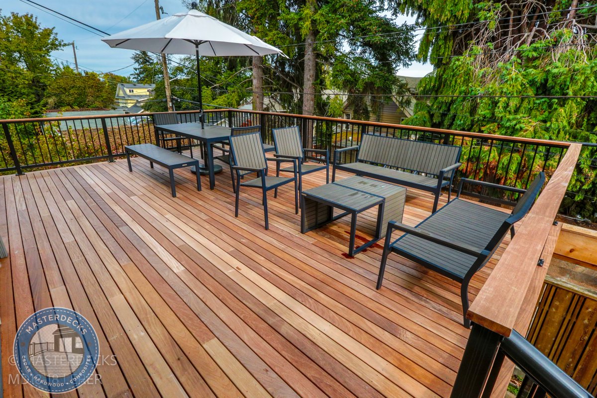 masterdecksllc's tweet photo. dd a new lifestyle to your house by adding a beautiful deck!  Give our professionals at MasterDecks a call to help you navigate the details of making your dream deck space, a reality! 

 To book your free estimate, click here: https://t.co/3IfOCIbFJ6 https://t.co/ZAohQdjlOz