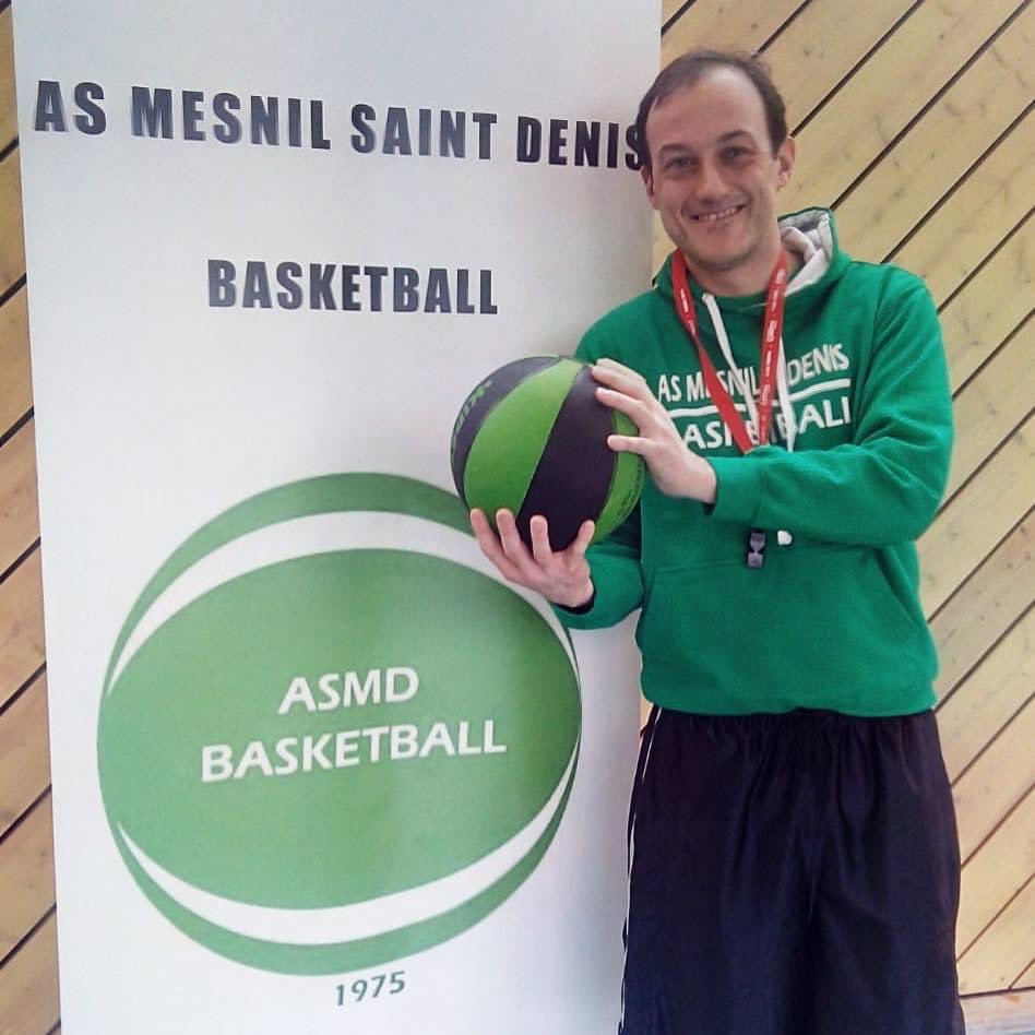 Message de Julien Touache : Vice President de la Section Basket. C’est avec une certaine émotion 🥹 que je vous écris ce message car la décision que j’ai prise depuis plusieurs mois devient ainsi de plus en plus concrète. 
(suite en photo)