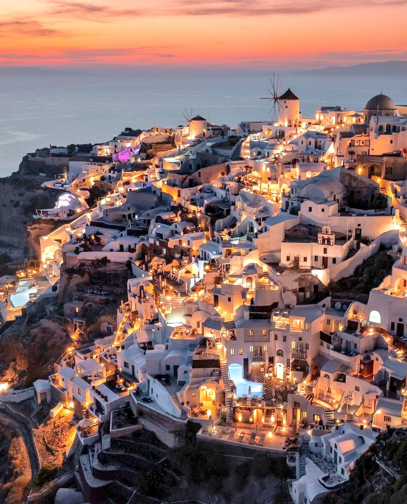 chochobnob's tweet photo. Beautiful Santorini... who would like to go? https://t.co/Yxlmoz0gAb