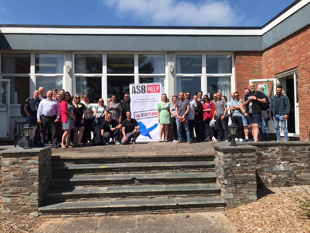 asbhelp's tweet image. Thank you for the Cornwall officers @DC_Police and @CornwallCouncil who attended our 8th and last day training in Devon and Cornwall. Great to see such enthusiasm and discussion #communitytrigger #victimsvoice  @KatyAnderson147 @HarviSaimbhi