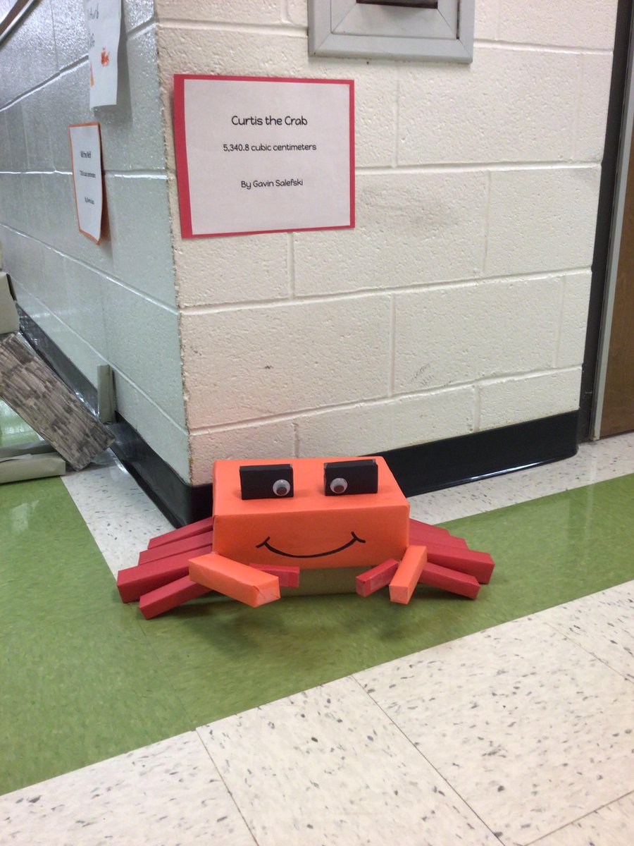 susan_pennell's tweet photo. Students picked an animal, created it out of rectangular prisms, researched the animal, presented the information and found the composite volume of their 3-D model. They beat all my expectations! #Proud2BD23 #VolumeZoo @D23Sullivan @PHSD23 https://t.co/BLj64Hi95b
