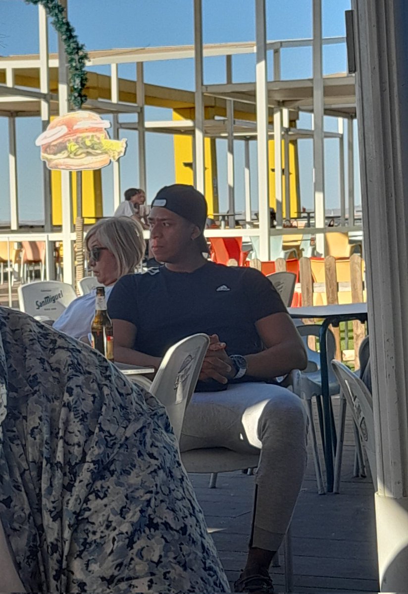 Me ha llegado información de que Kylian esta por Toledo(España)