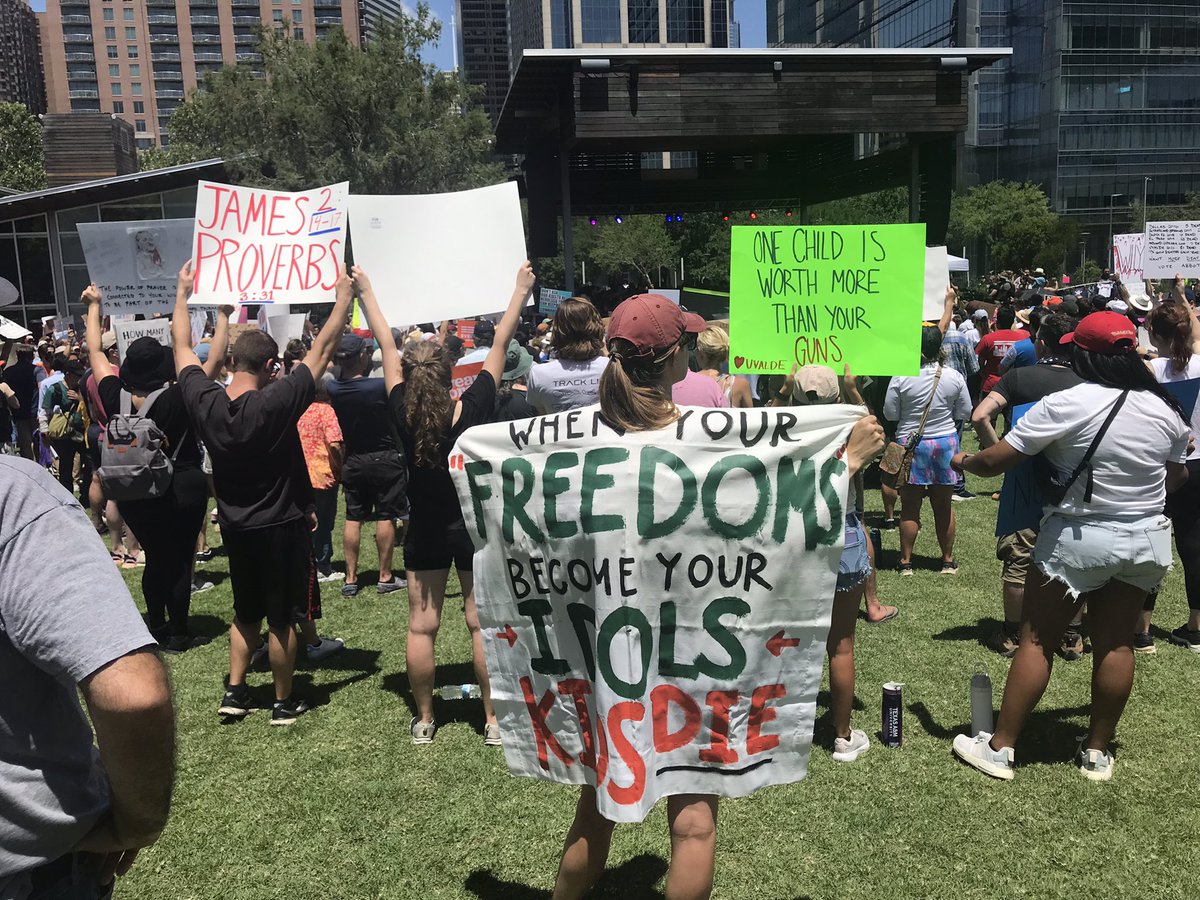 Shane Claiborne tweet media