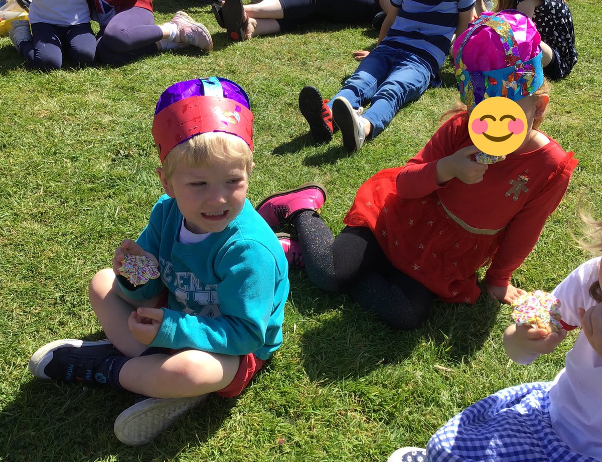 CharterYrR's tweet photo. The sun shone this afternoon for our school Jubilee celebrations on the field. #CharterCelebrates https://t.co/UOofTL1xcq
