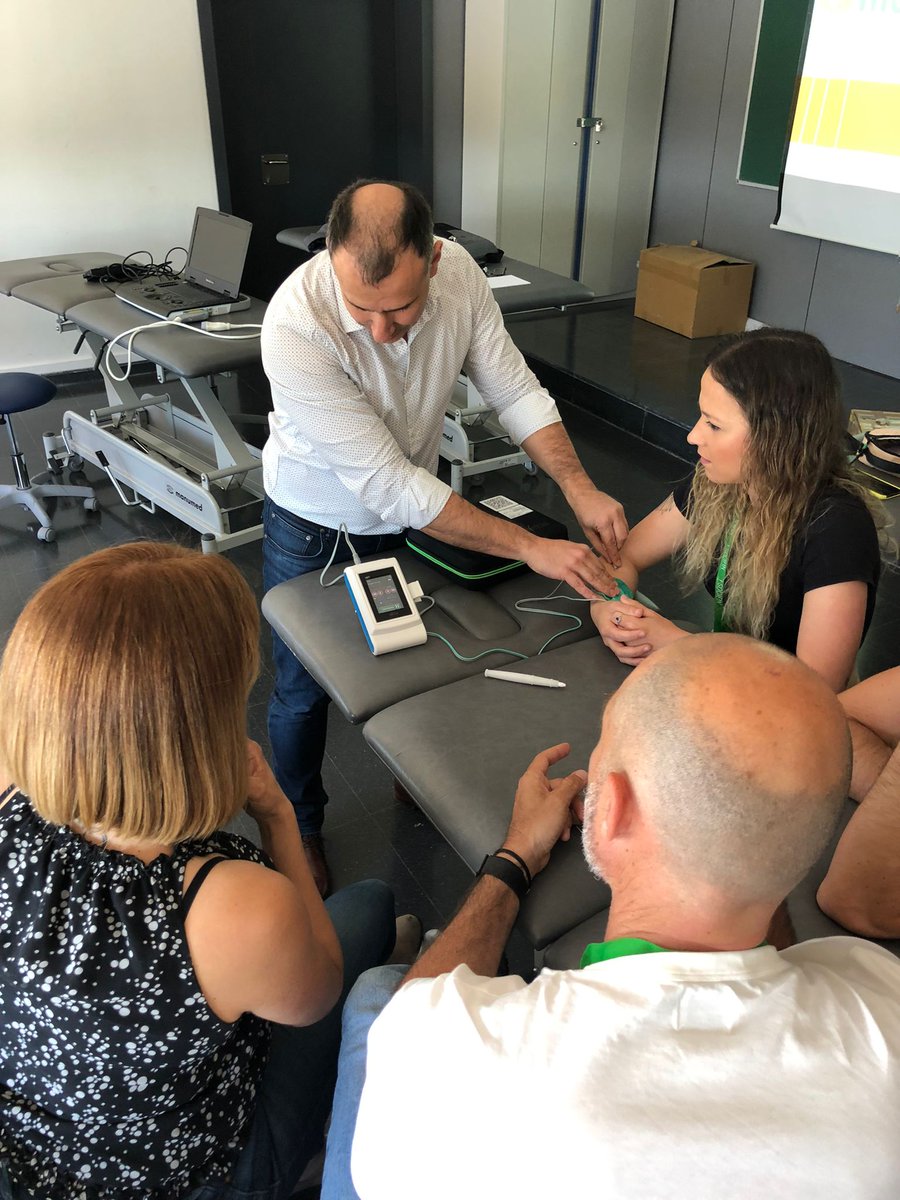 ✅️ Ecografía clínica e intervencionismo en tobillo y pie, con Pau Bataller.

✅️ Microelectrolisis percutánea (MEP®) Sport, con Óscar Ronzio <a href="/OscarRonzio/">Oscar Ronzio</a> 

[Sigue]