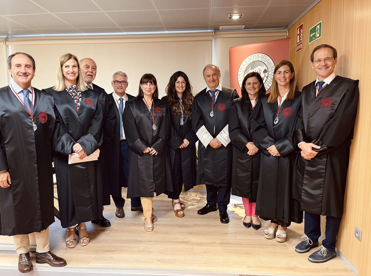 icaib's tweet photo. La Junta de Gobierno del ICAIB se traslada a Menorca, tras dos años de parón obligado con motivo de la pandemia, para celebrar la fiesta colegial anual con los compañeros y compañeras de la isla. https://t.co/8mKpaxttSf