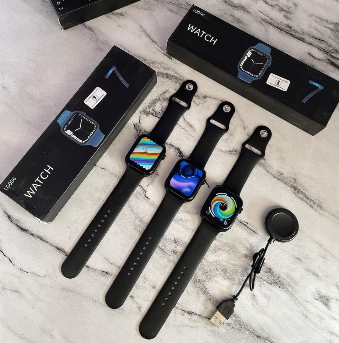MasterStore9's tweet photo. سحب الجمعة 🔥.

على smart watch أو Airpods 3⃣ 🔥.

كل العليك ريتويت + فلو للحساب .
السحب موثق بالفيديو للمصداقية بالتوفيق للجميع ❤️. https://t.co/C8aELiZsMF