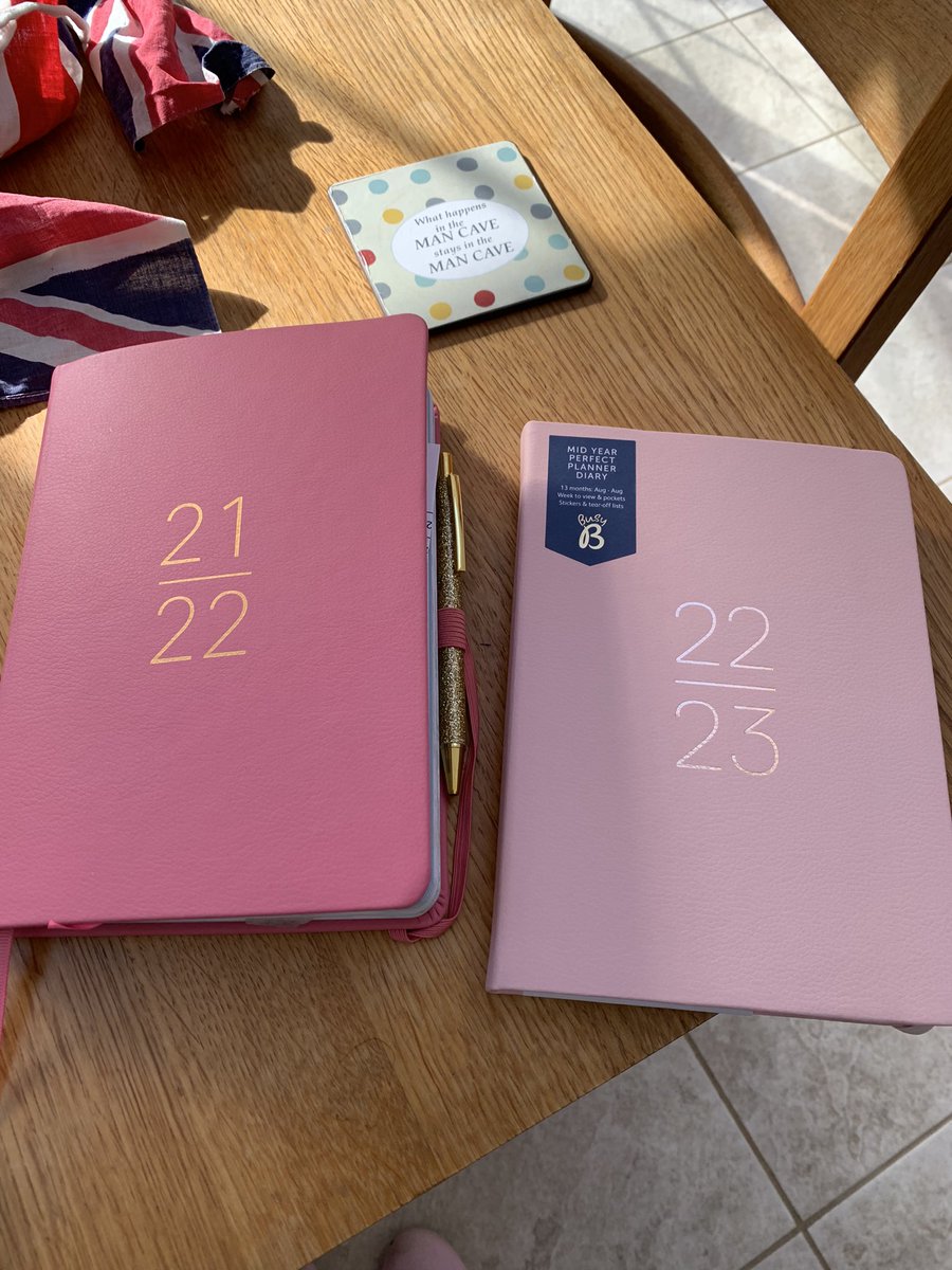 Anne Backhouse tweet media