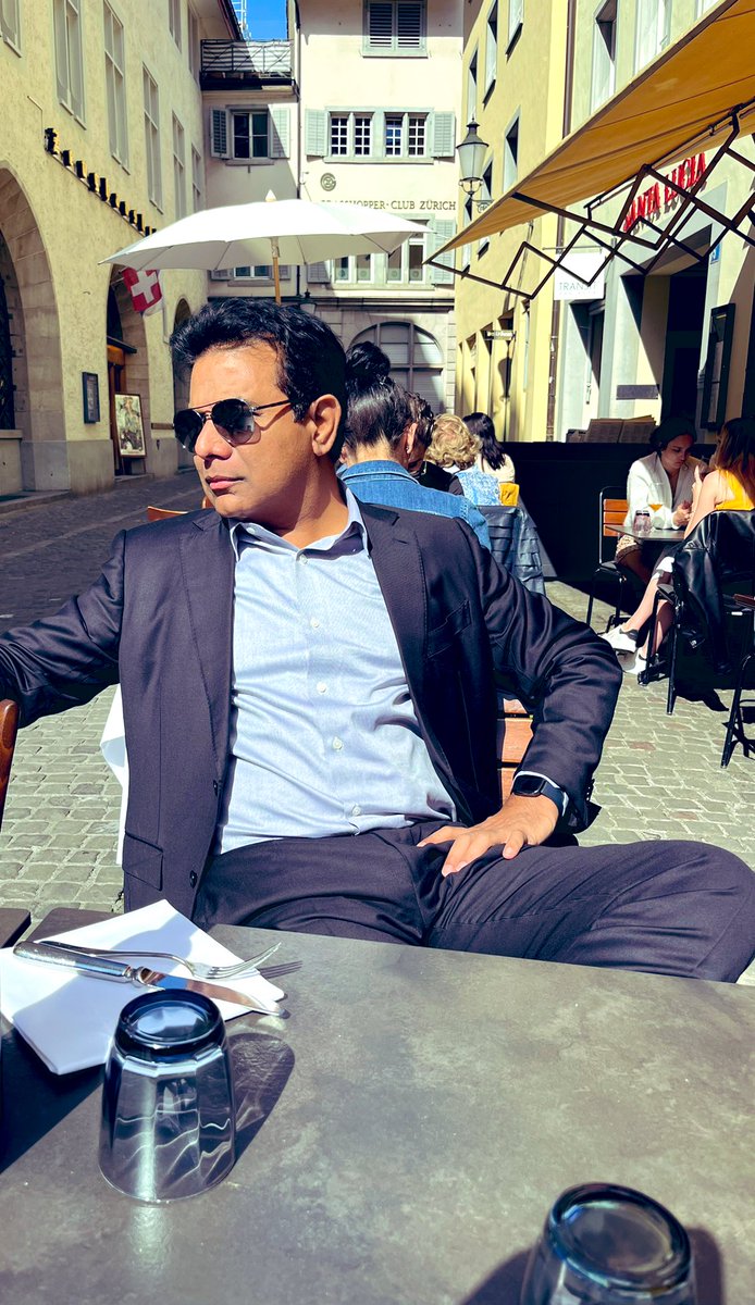 ysryse's tweet photo. Bindass @KTRTRS! 

It's time to chill after signing MOUs worth 4200+ crores investments to Telangana at @wef. https://t.co/Vcg0wSAkJg https://t.co/MSMcNB5cNc