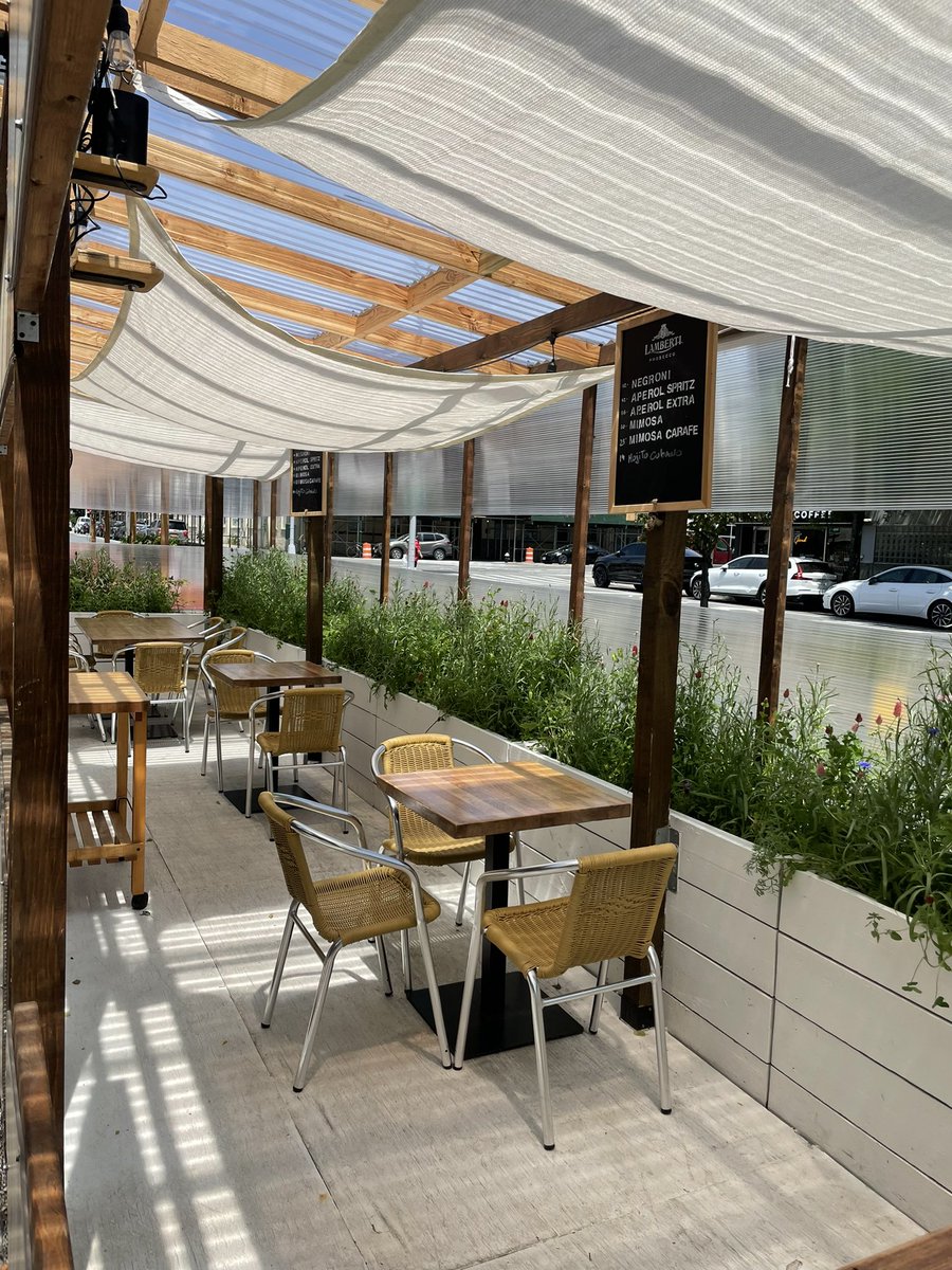 the_transit_guy's tweet image. This is better than storing two cars.