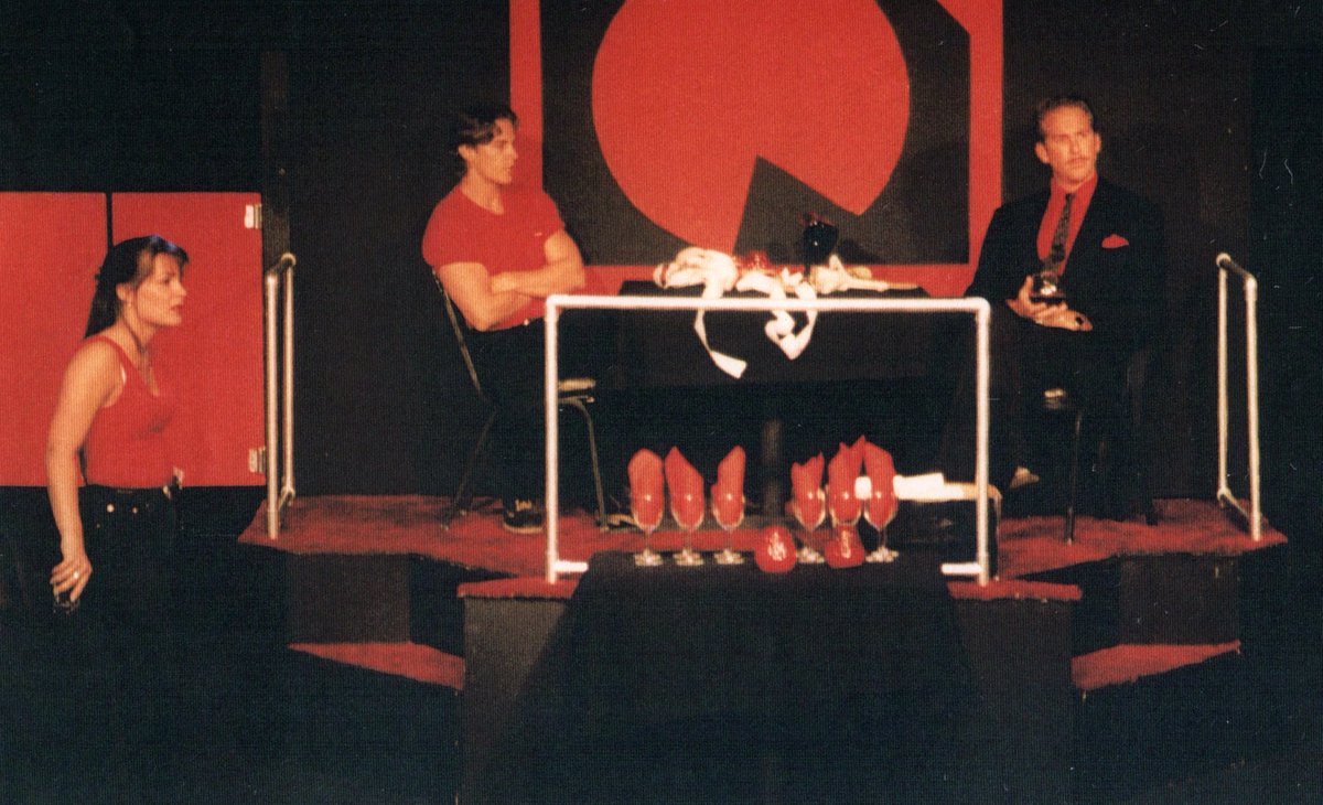 MeisnerActor's tweet photo. That time our restaurant was inexplicably losing money in #GoingOutOfBusiness written by @DaddyBB #BartBaker dir by Joshua Ravetch for the Sanford Meisner Center for the Arts, June 1996. With Trey Alexander, Danny Neiman and Casey Payden. https://t.co/KO0jSVjPVR