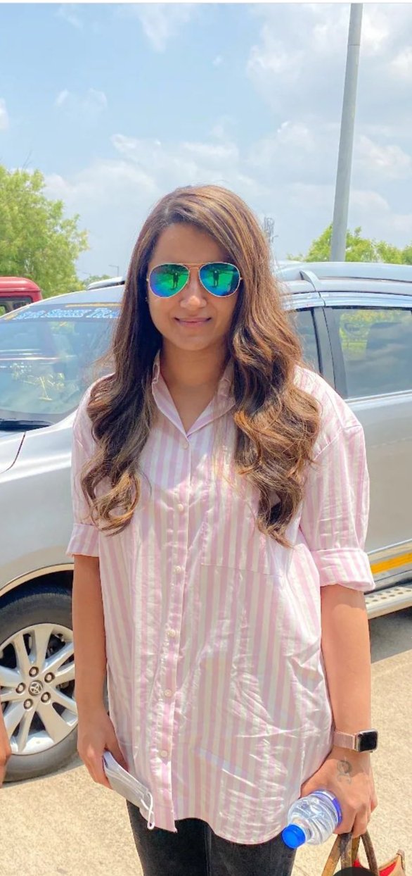 FTyDGFJWIAINzes?format=jpg&name=large