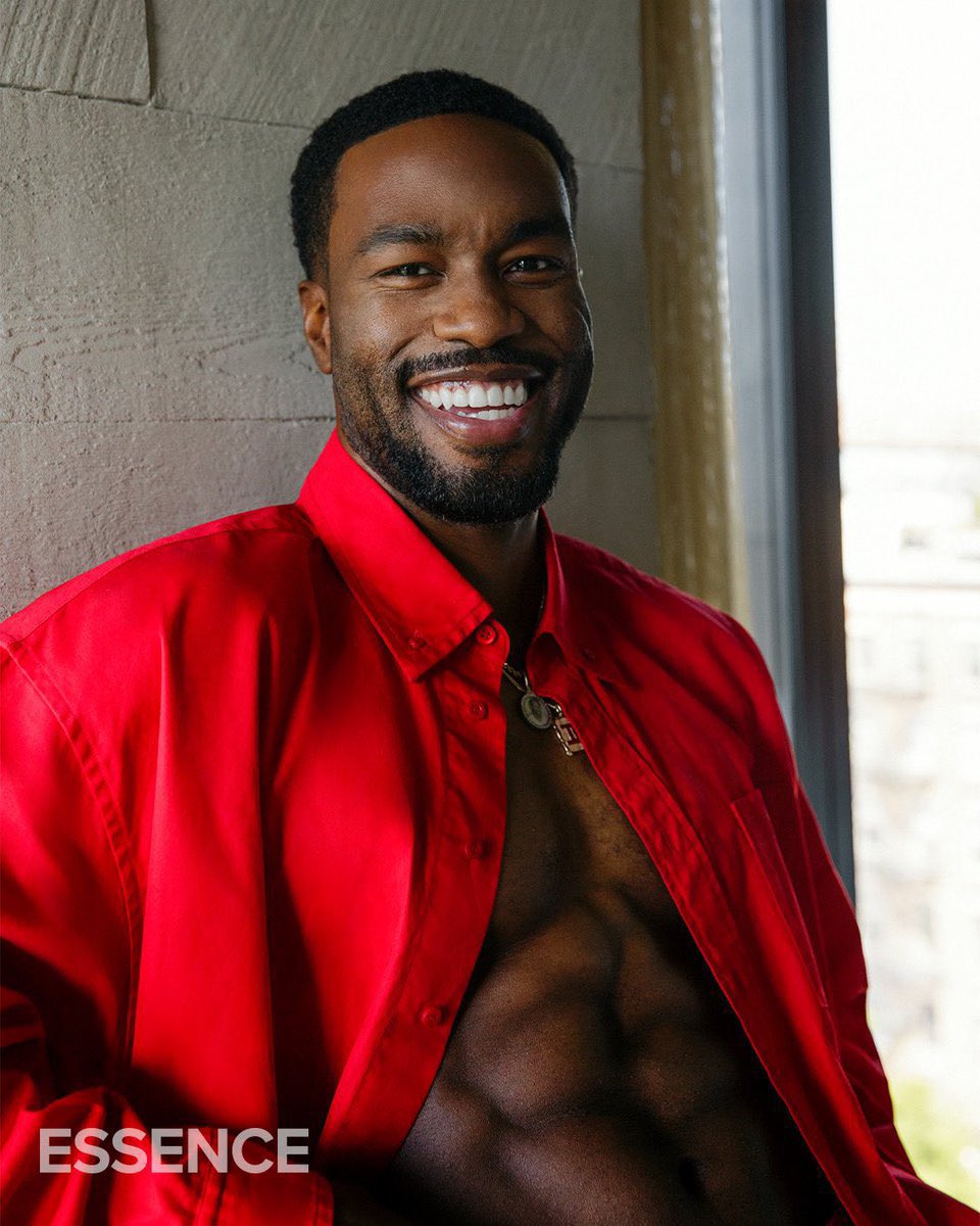 Y’all genuinely saw this dude and was like “he’s just not attractive”, and I’ll never let y’all live it down