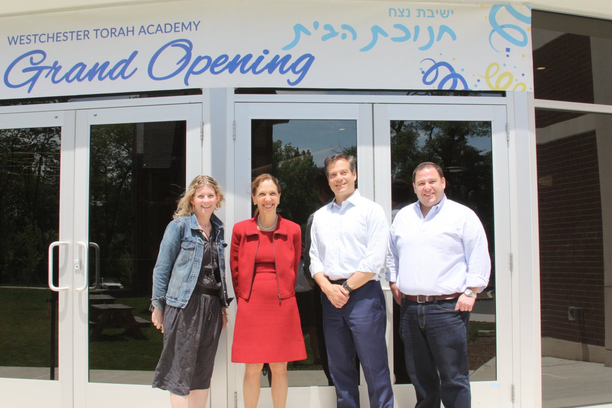 AmyPaulin's tweet image. The Westchester Torah Academy @WestchesterTA facility is amazing, and a model for 21st century learning. Thank you for the in-depth tour and conversation. Mazeltov! #jewishlearning #torahstudy #westchestertorahacademy #newrochelle #STEMeducation