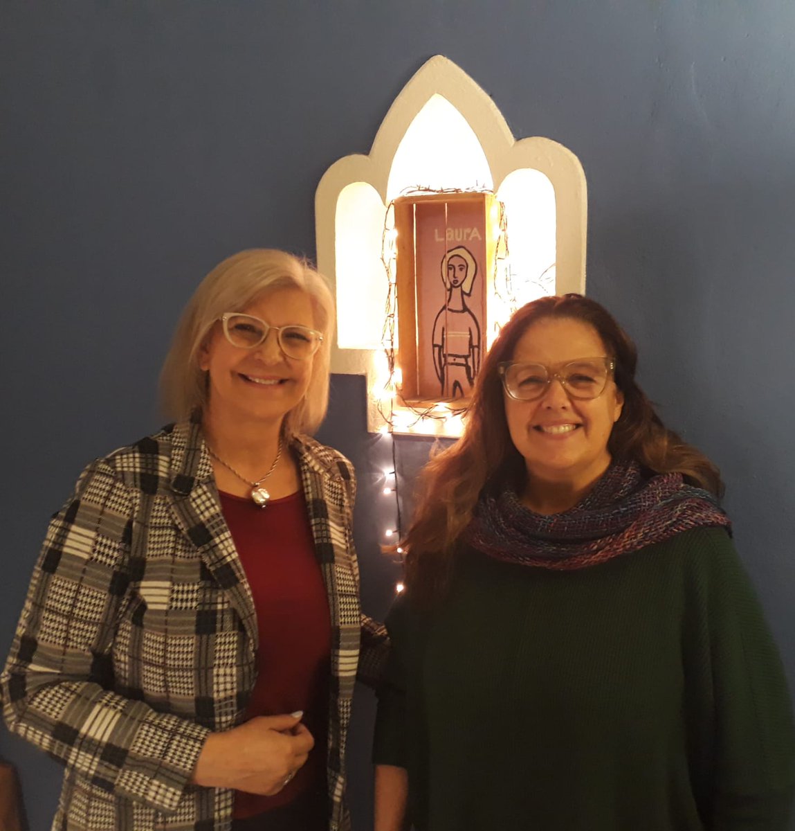 alpulocutores's tweet photo. Una vez más, nuestra Asociación participará de los #EffieAwards, 13a. edición que organiza #AUDAP 
Nuestra presidenta @MonicaBW se reunió con la presidenta de ésta edición del certamen @Laurablois con la intención de profundizar en el vínculo que nos une. 
¡Muy pronto novedades! https://t.co/Nr7Gcot37S