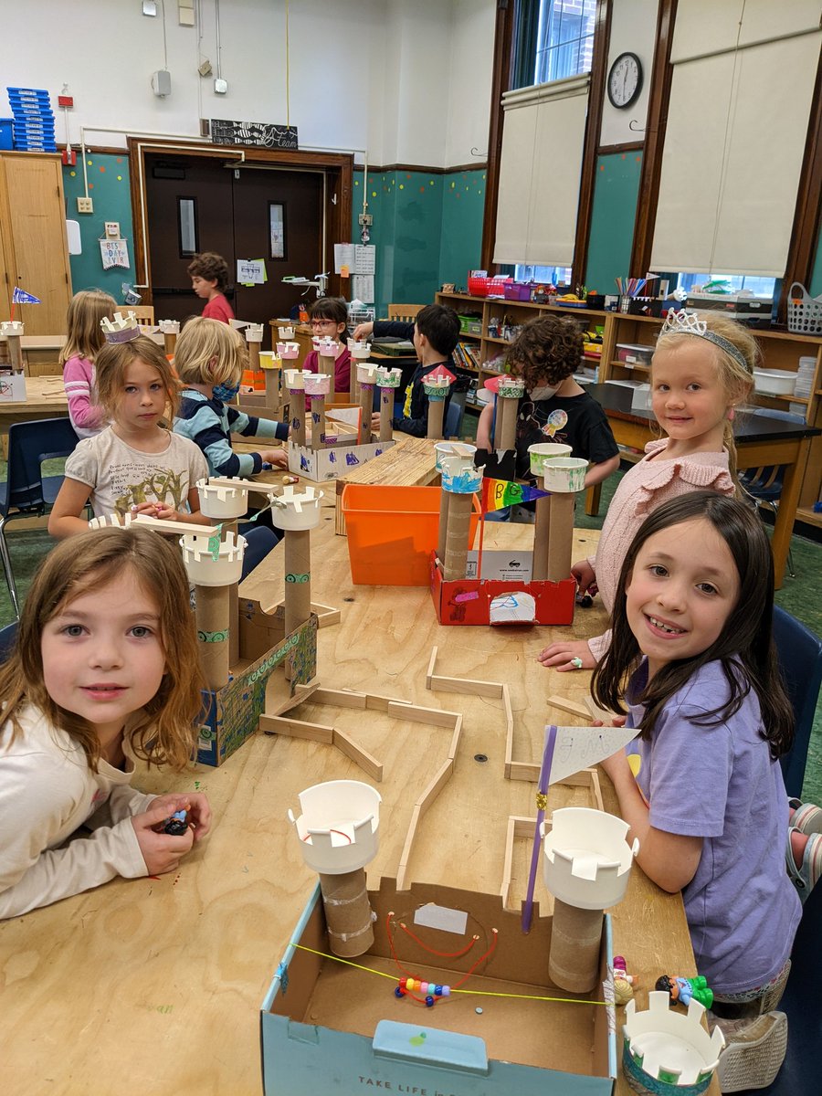 Bell STEAM Lab tweet media