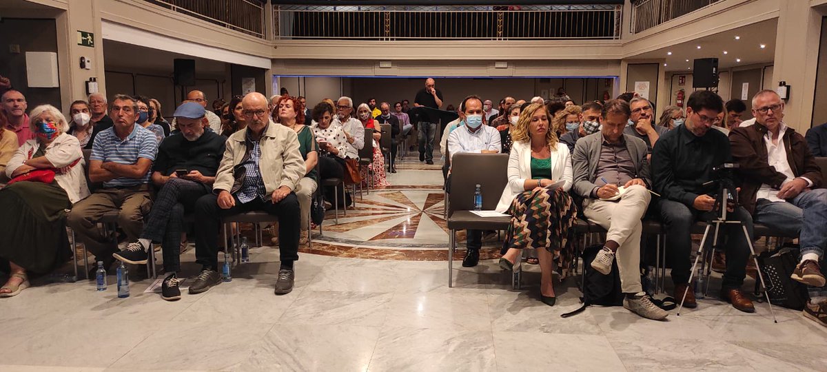 ValenciaNews_es's tweet photo. (El Nuevo Foro Valéncia Veïnal reclama que los vecinos sean escuchados) - Lee más a través del siguiente link https://t.co/D0FaIvjU52
@FedVeinalVLC
@zeroincivics
@AVelluters
@VeinsSantAntoni
@AmicsDelCarme
@AceraParaPeatons
@VLCPenyaroja
@GHPatrimonioVLC
@AjuntamentVLC https://t.co/hUfNciMt6X