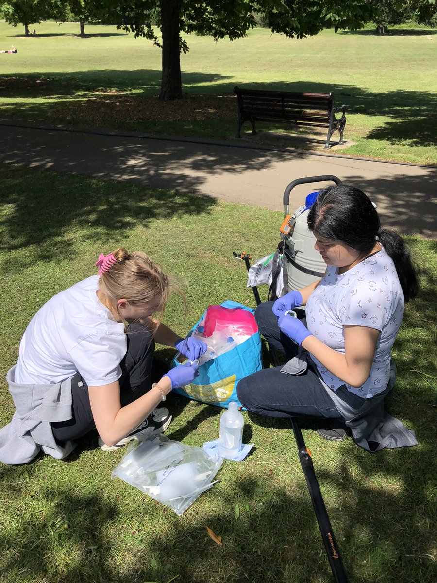 Vanja Milenkovic (@vanjam92) on Twitter photo We finish this very long week with a sampling trip to London, where we are working on the bacterial disease Bleeding Canker of Horse Chestnut.
Now back to <a href="/unibirmingham/">Uni of Birmingham</a> to process the samples! Big thank you to the team <a href="/khinton294/">katherinehinton</a> <a href="/dmvinchira/">Diana Vinchira</a> We finish this very long week with a sampling trip to London, where we are working on the bacterial disease Bleeding Canker of Horse Chestnut.
Now back to <a href="/unibirmingham/">Uni of Birmingham</a> to process the samples! Big thank you to the team <a href="/khinton294/">katherinehinton</a> <a href="/dmvinchira/">Diana Vinchira</a>