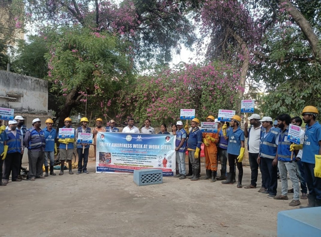 hmwssbmgrsrngr's tweet image. Sir, Conducted Monsoon Safety Audit Walk from Umesh chandra statue to Surya Hotel, attended by GM6,DGM Sd3,w/s &amp;amp; swg staff of  S.R.Nagar section, SD-III, O&amp;amp;M Div-6.#hmwssb_monsoon_safety_audit @HMWSSBOnline @MDHMWSSB @KTRTRS @arvindkumar_ias @TelanganaCMO