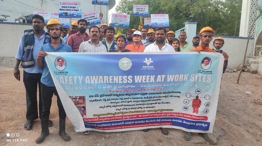 hmwssbmgrsrngr's tweet image. Sir, Conducted Monsoon Safety Audit Walk from Umesh chandra statue to Surya Hotel, attended by GM6,DGM Sd3,w/s &amp;amp; swg staff of  S.R.Nagar section, SD-III, O&amp;amp;M Div-6.#hmwssb_monsoon_safety_audit @HMWSSBOnline @MDHMWSSB @KTRTRS @arvindkumar_ias @TelanganaCMO