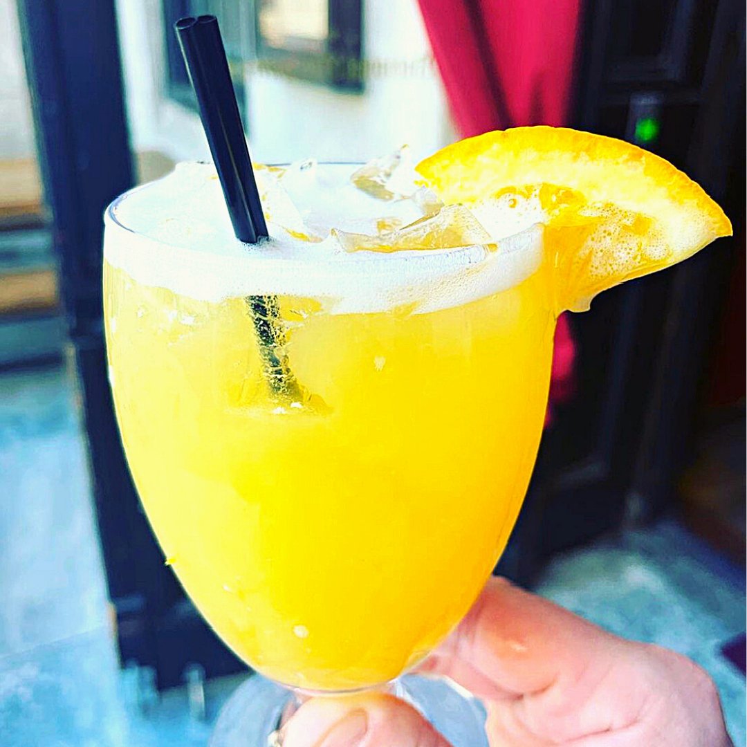 National Mechanics (@natmechanics) on Twitter photo We're feeling just peachy about out new summer cocktails...
Come hang & sip on our Peaches en Regalia made with <a href="/fewspirits/">Few Spirits</a> rye whiskey, peach juice, peach schnapps & sour mix...Summer in a glass...Cheers! 🍑 We're feeling just peachy about out new summer cocktails...
Come hang & sip on our Peaches en Regalia made with <a href="/fewspirits/">Few Spirits</a> rye whiskey, peach juice, peach schnapps & sour mix...Summer in a glass...Cheers! 🍑