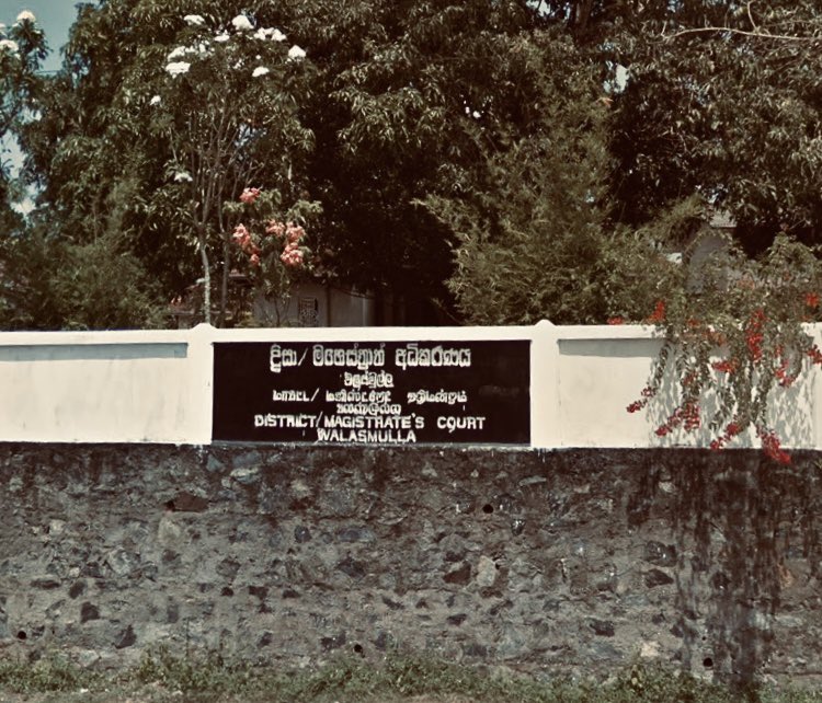 JDSLanka's tweet photo. As #Walasmulla District Magistrate Court ordered to remand Wēkandawala Rāhula & Dēvālegama Pemarathana, 2 activist monks residing at #Weeraketiya Bōdhirukkārāma temple in south #SriLanka until May 31, people held placards outside court premises today, calling for their release. https://t.co/hYzQ6HdkIl
