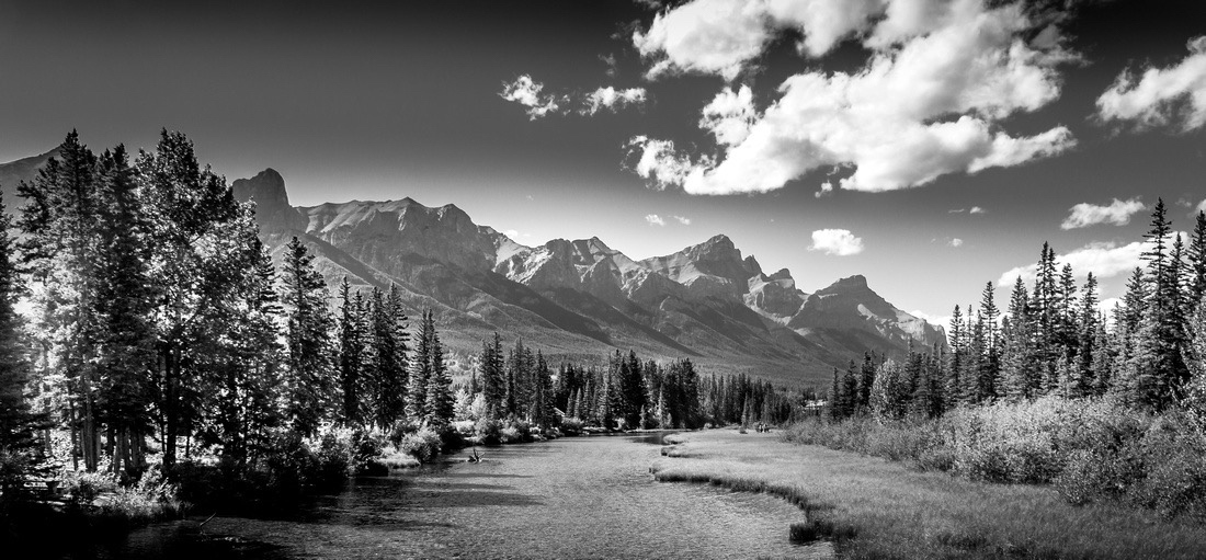 cmroachphotos's tweet photo. Today’s #FridayPhotoBlog from #CMRoachPhotos is another #CuratedCollection - Lakes and Rivers! Come see my favourite pictures of water-spots in the Canadian Rockies!
View the blog at:
https://t.co/TeZjtFeKcT https://t.co/8YLniQ5RhL