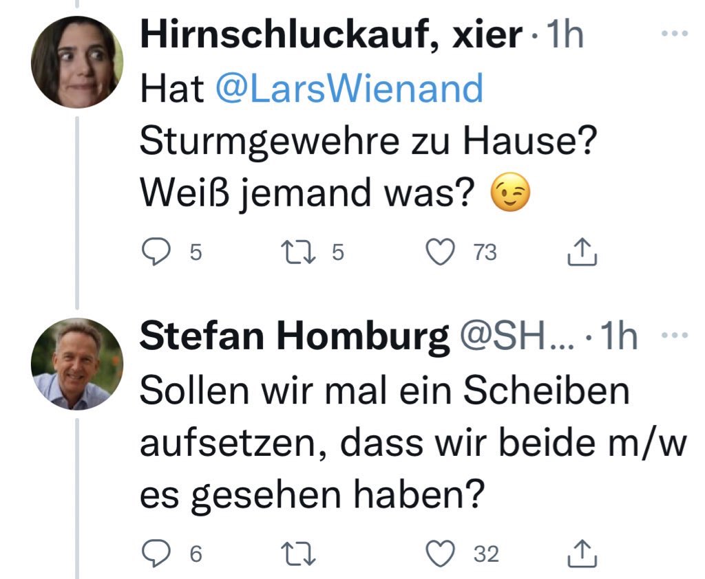 LarsWienand's tweet photo. Meine Damen und Herren, das ist Herr Homburg. 

Und, for the record, ich habe gar keine Waffen. (Also nicht mal solche, die Menschen aus dem Homburg-Dunstkreis  weggenommen werden sollen, weil diese Menschen nicht mehr als zuverlässig zum Führen  erachtet werden.) https://t.co/ewudbE31E2