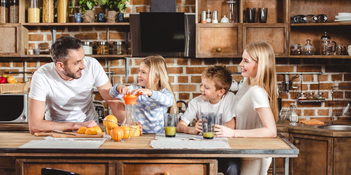 IntDesignsWI's tweet image. 5 Kitchen Design Ideas for Families With Children vlnk.io/3PKcIkt