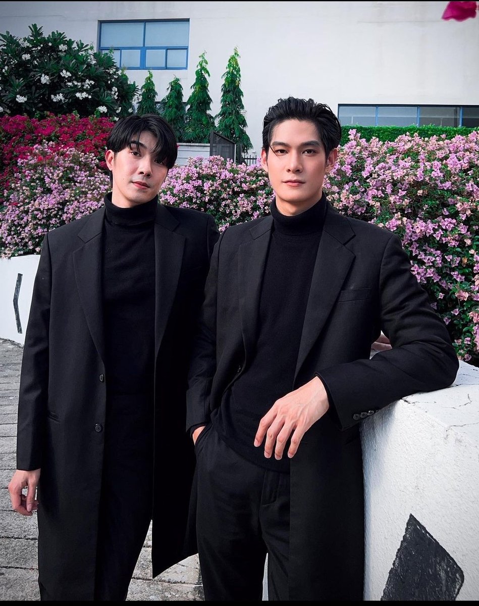 destinynuttt's tweet photo. So smart ☺️ @Rattanamongkol2 @KarnKPN #rattanamongkol_nut #KarnKPN #kasidej #DearDoctorSeries #คุณหมอครับผมมารับวิญญาณคนไข้ https://t.co/wp18ZAtGoJ