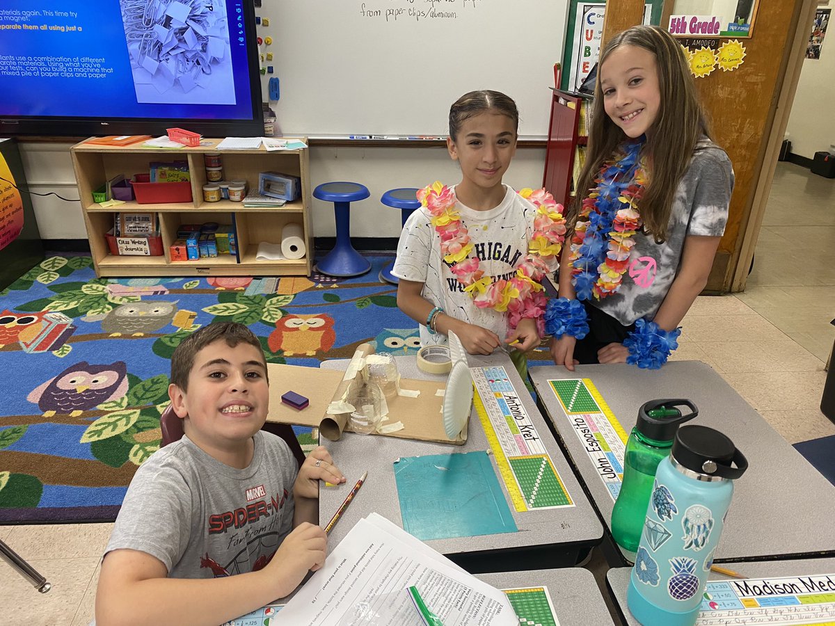 LynFlightSchool's tweet image. #giveahoot for @MarionStreetLyn fifth graders for taking on recycling and resin number sorting! #SortingMachine #RecycleResinNumbers @SpheroEdu