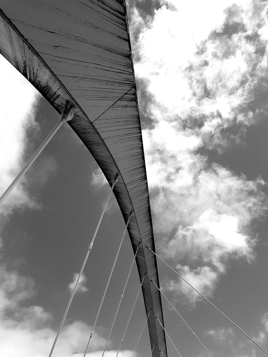 david_row's tweet photo. Structures in #Glasgow https://t.co/pgzkxwnCbK