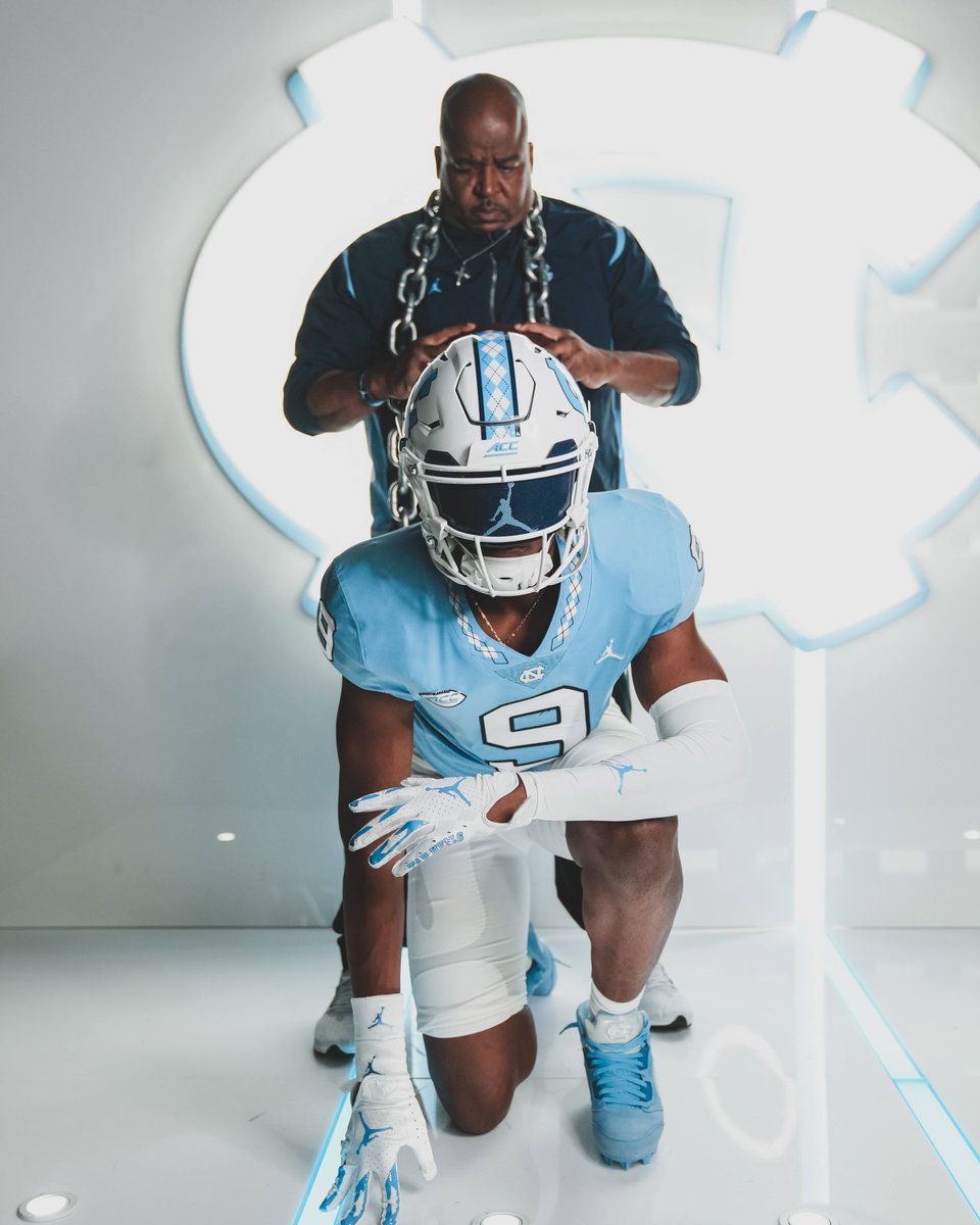 KashDez's tweet image. Chapel Hill Next Weekend! Show me some love Tarheel Fans! @warriordad4 🐏