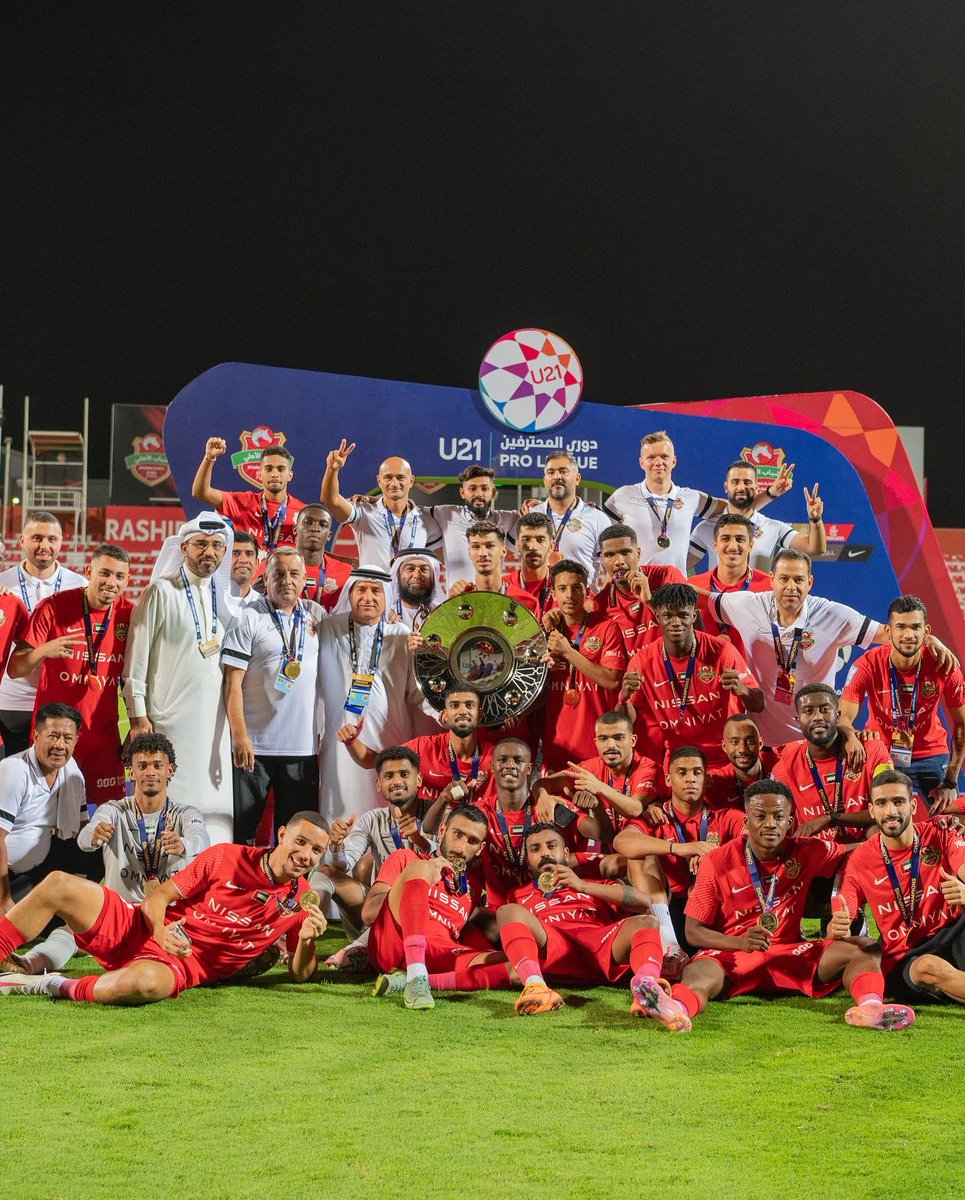 Agora sim CAMPEÃOOO!!🏆
Só o começo de uma grande história…❤️💚
Só agradecer a Deus por tudo!! Toda honra e toda glória para ele!!
Vocês estarão sempre comigo meus crias!!
‘’ Cria não morre, vira lenda’’
#nossos10