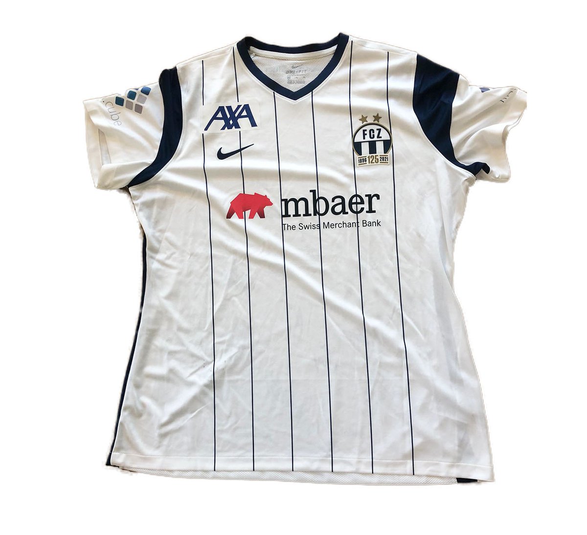 FC Zürich has won 22 championships, 15 swiss cup titles and regular participates in the UWCL. This season players signed the football shirt. 

Click on the link in bio and grab the chance to win this signed shirt by donating a min. of £5 to support the projects of "FI9".