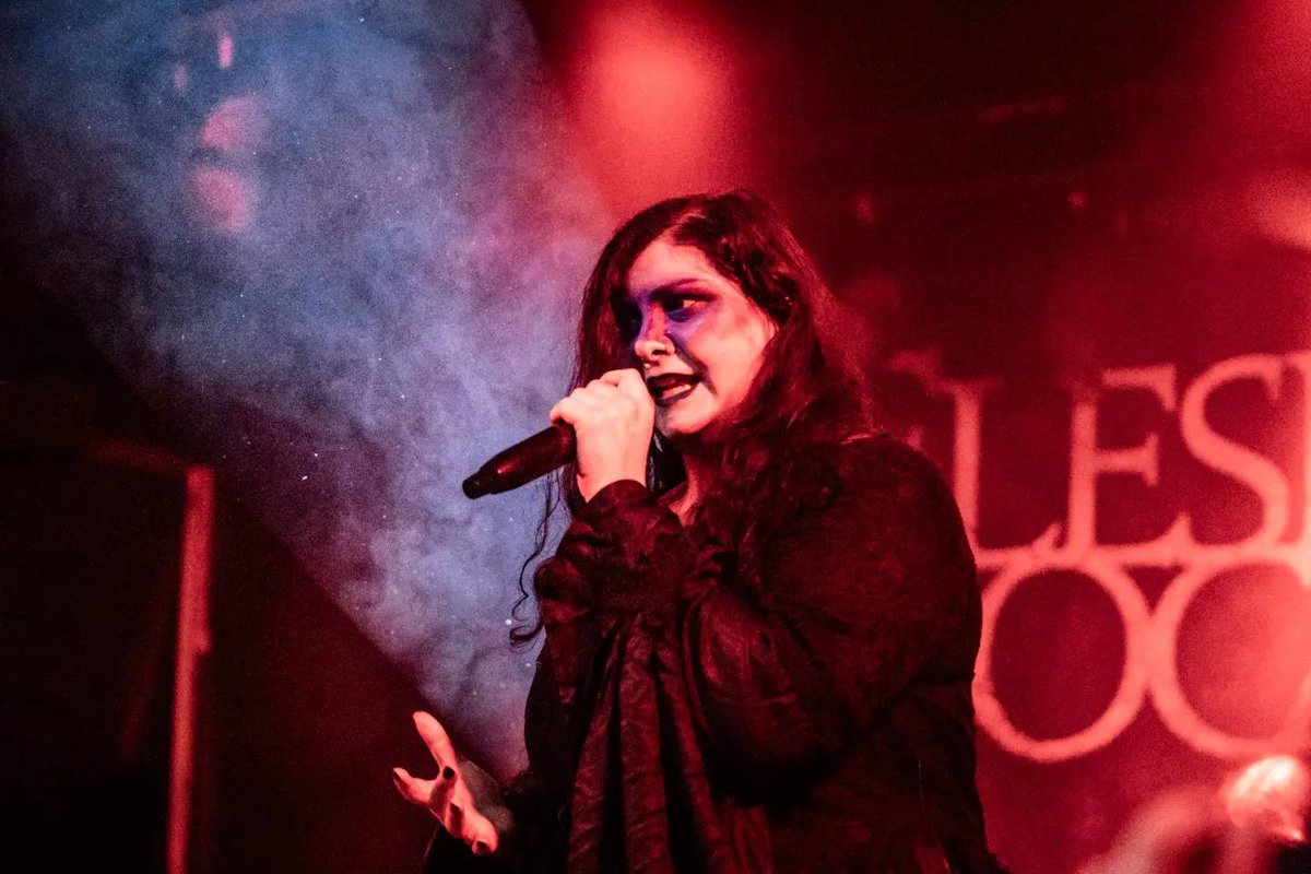 FApocalypse's tweet image. Fragments...