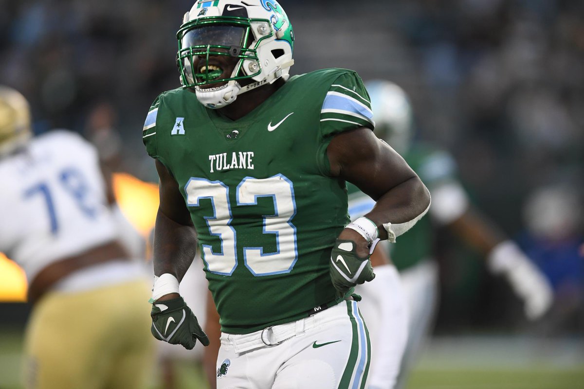 Extremely blessed to receive an offer from Tulane University 💚🤍  #rollwave🌊 <a href="/CoachMutz/">Coach Mike Mutz</a> <a href="/tech813coach/">Jayson Roberts</a> <a href="/TBTFootball/">#TechTechTech</a> <a href="/KevinHobbs_DC/">Kevin Hobbs</a> <a href="/GBHick08/">Greg Hickman</a> <a href="/1cwoo7/">Coach CB</a>