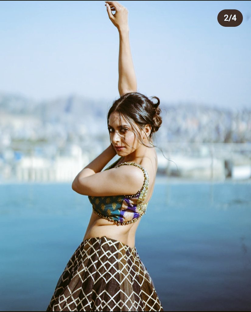 🍏 #RachanaParulkar <a href="/RachanaaR/">Rachanaa Parulkkar</a> 

<a href="/ZEECorporate/">ZEE</a> <a href="/ZEE5India/">ZEE5Official</a> <a href="/SBASIndiaTV/">Saas Bahu Aur Suspense</a>