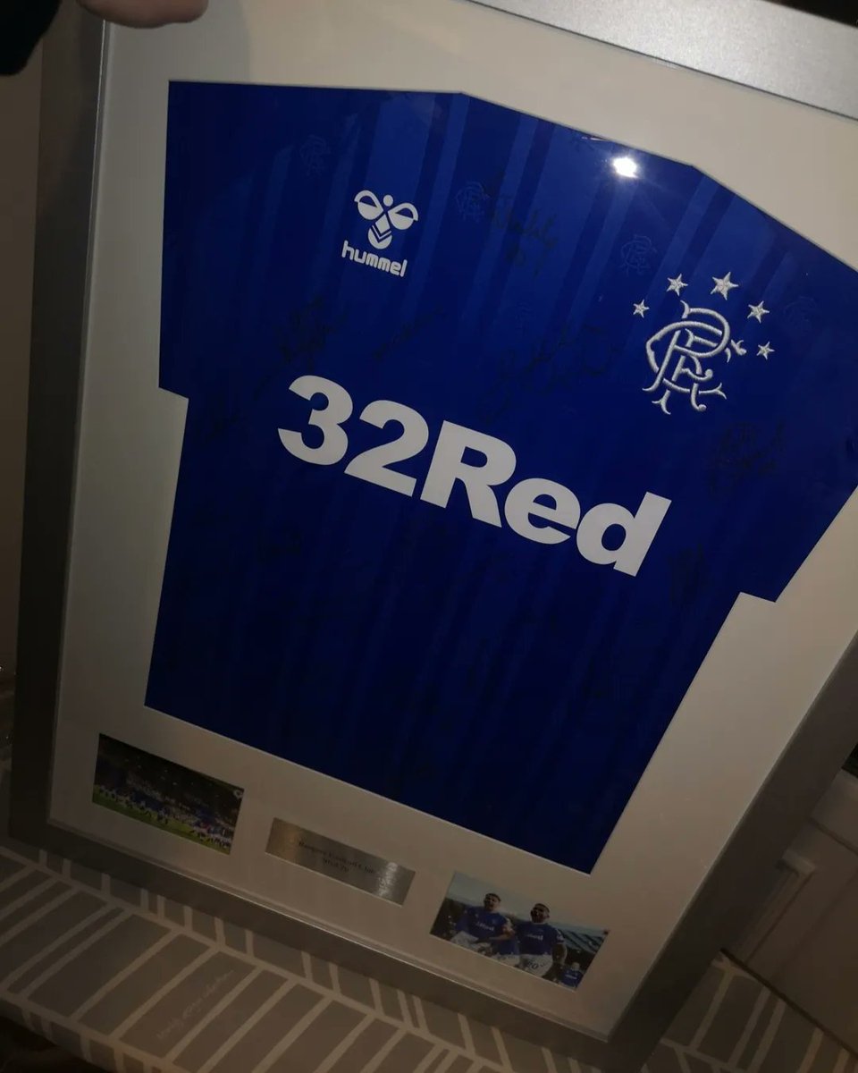 Over the last few years I've framed load of football top, recently I've been getting more and more orders. So I've made an Instagram page called MurphysFrames. If you could give it a follow it would be much appreciated. Great quality work at a great price! instagram.com/murphysframes?…