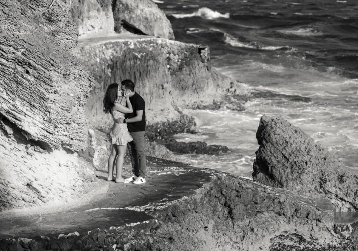 APGuerrera's tweet photo. Irreal💫 aún me cuesta creer que el amor de mi vida me pidió matrimonio en este lugar😍 https://t.co/ABmroQhLsQ