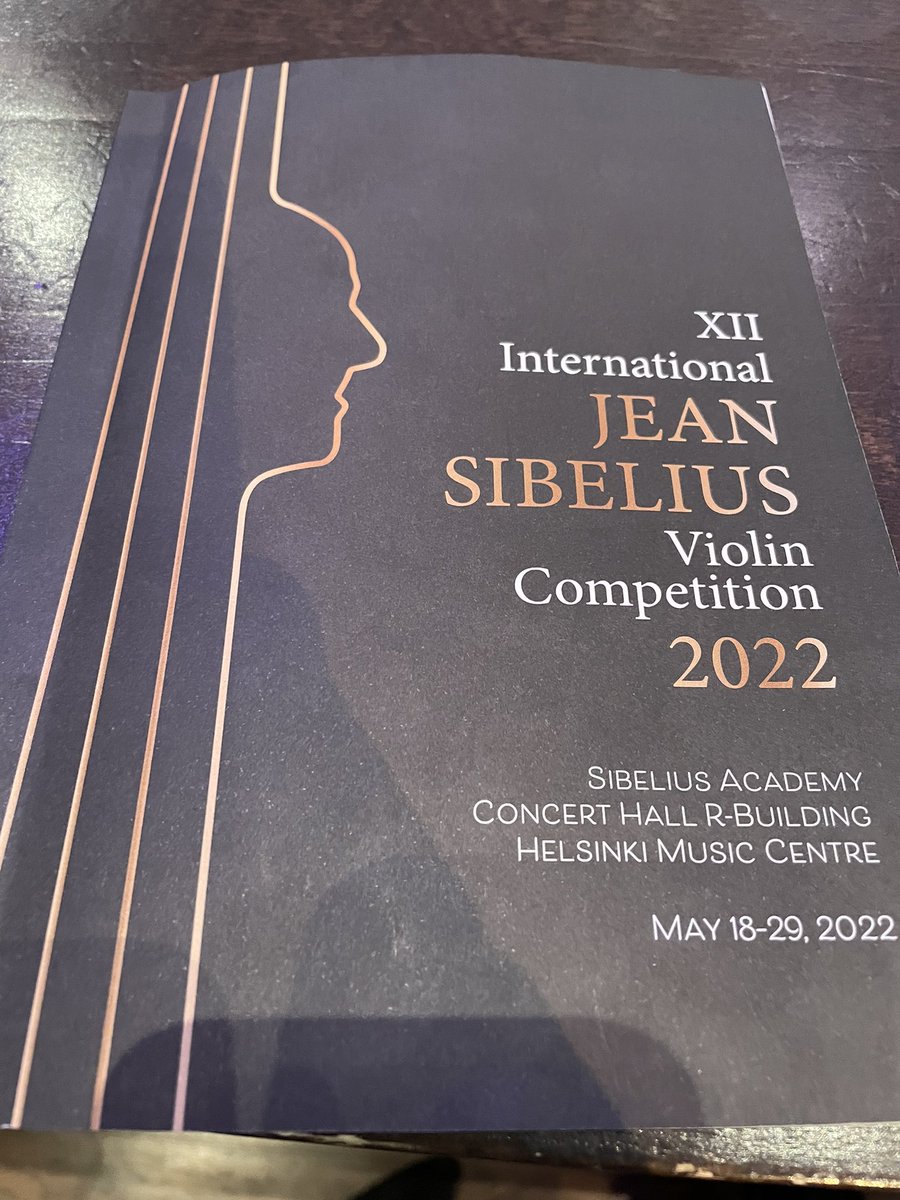 @Sibelius-viulukilpailut ovat suomalaisen kulttuurin yksi hienompia instituutioita. Det är en av de mest prestigefyllda i världen. Seuraa @yleareena lta jollet pääse paikalle @HelsinkiPhil <a href="/Yle_Rso/">Finnish Radio Symphony Orchestra</a> <a href="/sibelius/">sibelius</a>violin <a href="/Taideyliopisto/">Uniarts Helsinki</a>