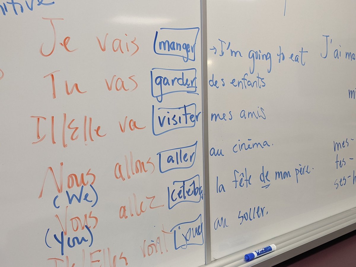 Rebecca_gervais's tweet photo. I loved teaching some kean language learners a little French lesson during my Grade 8 cover today.  I love teaching French! @RccdsbFSL @RCCDSB @sjchsrenfrew https://t.co/mApAYCCwXY