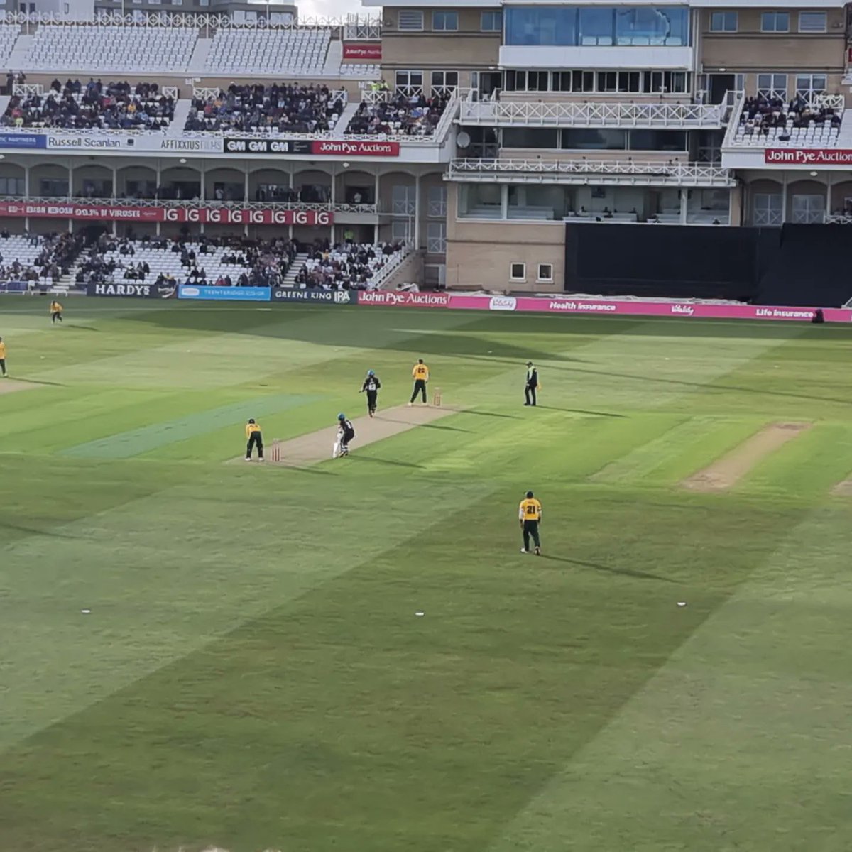 Ben_Boot72's tweet photo. Good to be back home for some cricket. Come on you Outlaws!👍 https://t.co/nWZ5R5s4gN