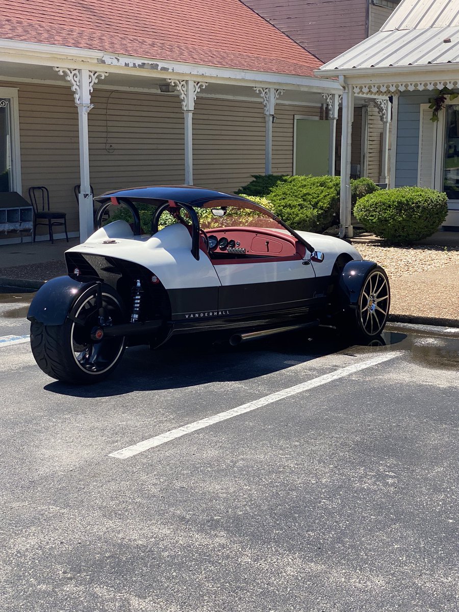 Kelli Johnson tweet media