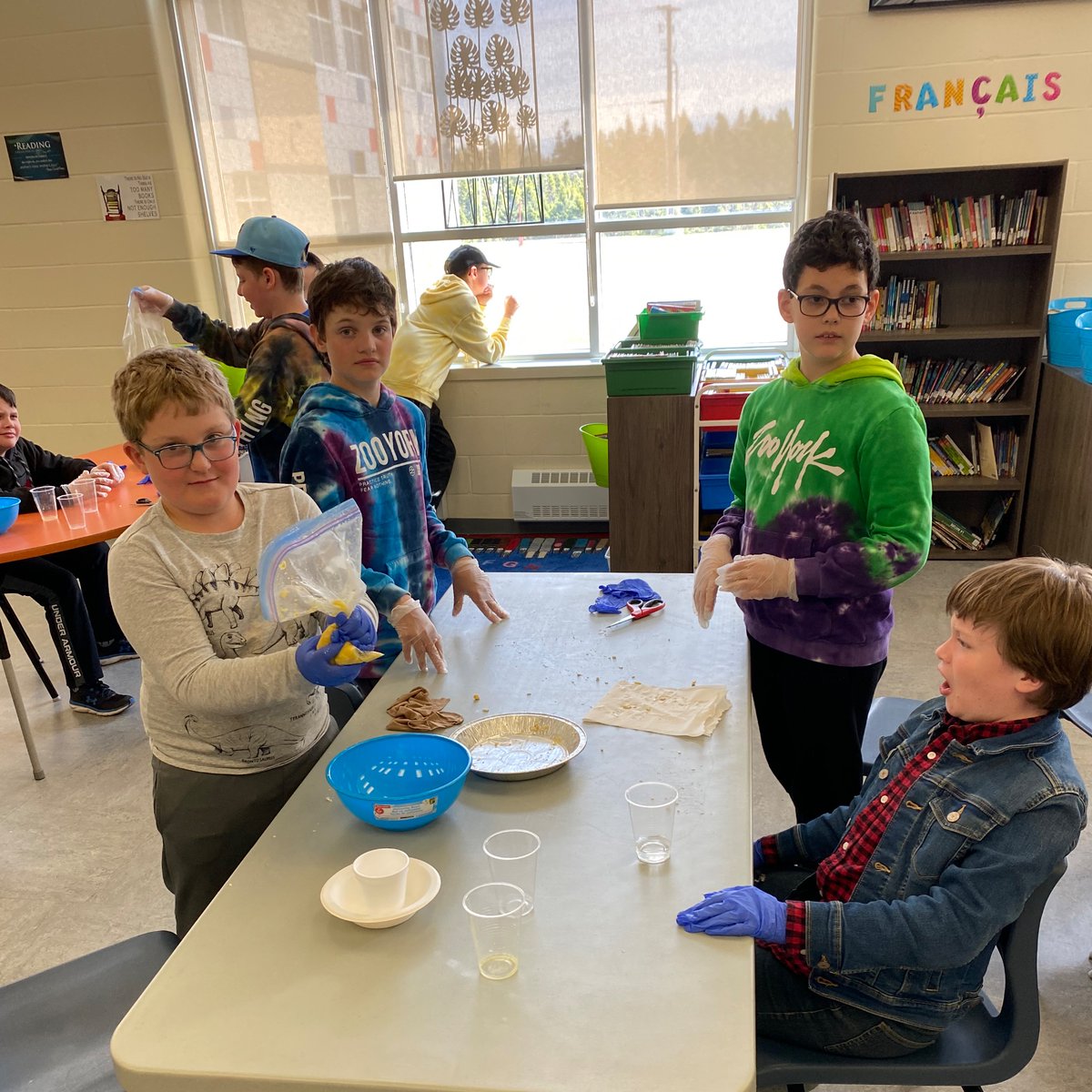 MsValDavis1's tweet photo. No better way to teach the digestive system than making poop! 💩 @JuniperRidgeNL https://t.co/juWgDLqq9B