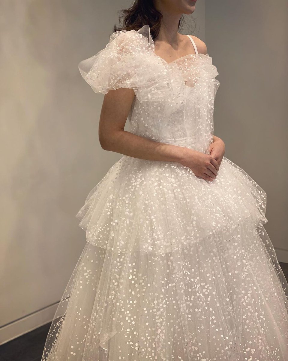 MarcoyMariaMODA's tweet photo. In love with our brides 🤍
@heritiqueny
#marcoymaria #mymbrides #realbrides #coreadelsur #southkorea #pointsofsale #ElReinoIgnorado #bridesinwhite #whitedress #tenerifemoda https://t.co/hhD0HtBOmV