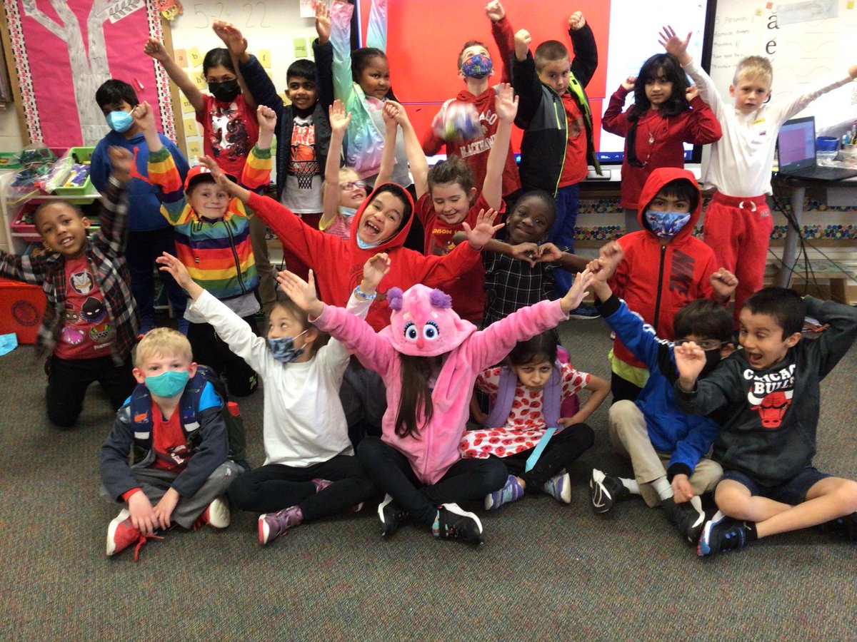 RockinRoom5's tweet photo. Go #Superhawks! #ABCCelebration https://t.co/LXZdI7spWT