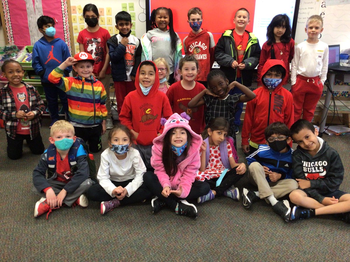 RockinRoom5's tweet photo. Go #Superhawks! #ABCCelebration https://t.co/LXZdI7spWT